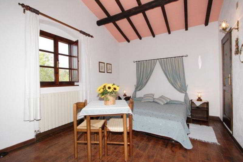 Campo Di Carlo Guest House Sassetta Phòng bức ảnh