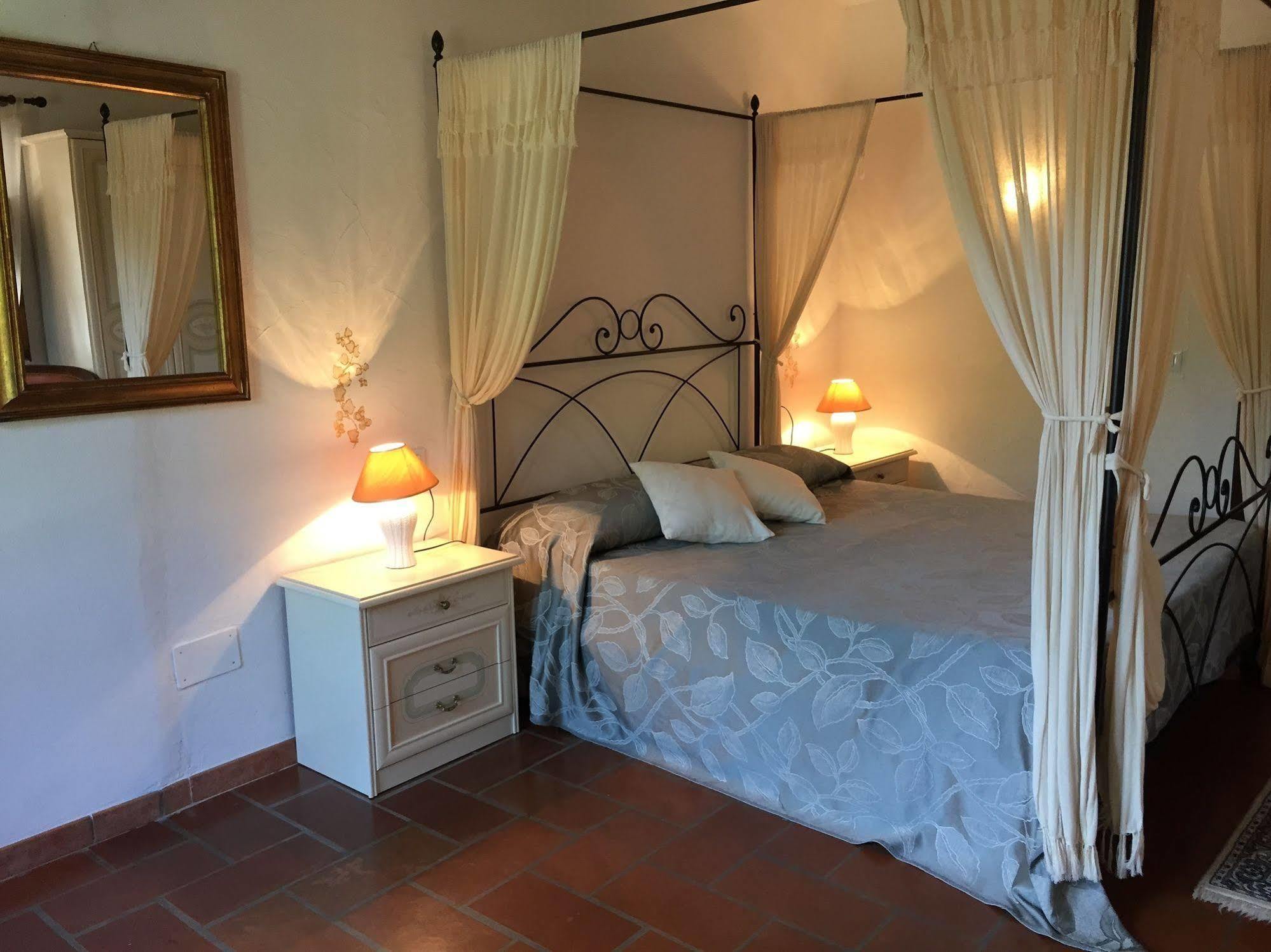 Campo Di Carlo Guest House Sassetta Ngoại thất bức ảnh