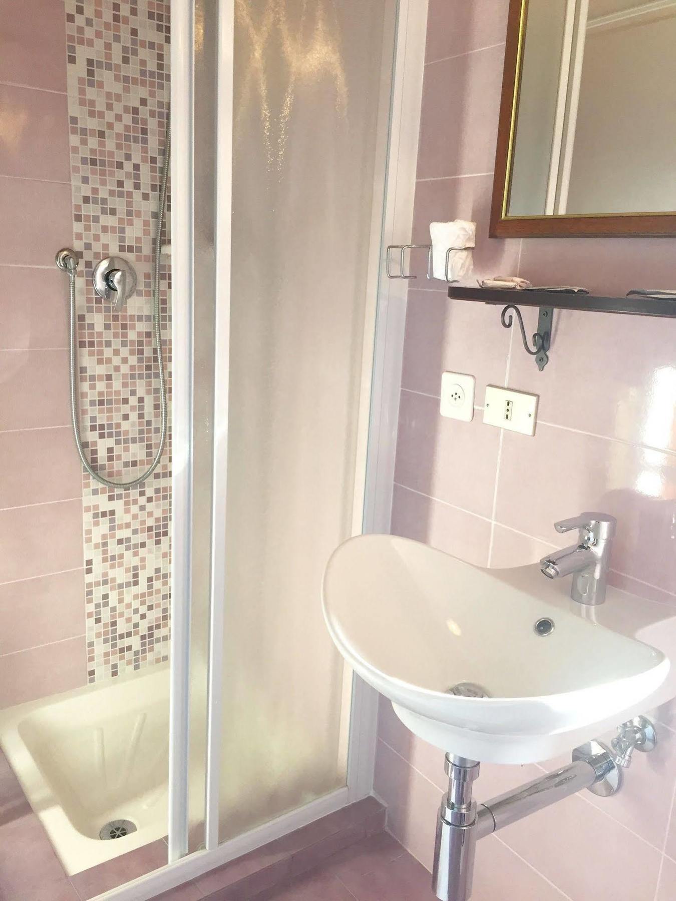 Campo Di Carlo Guest House Sassetta Ngoại thất bức ảnh